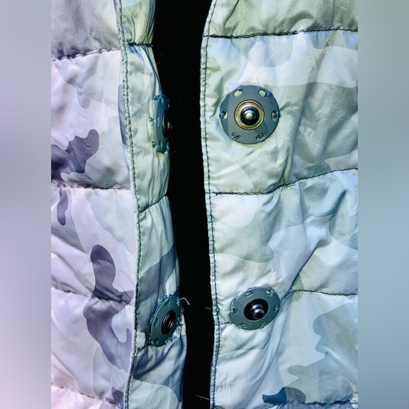 My ANORAK feather down short sleeve jacket. - Picture 8 of 9